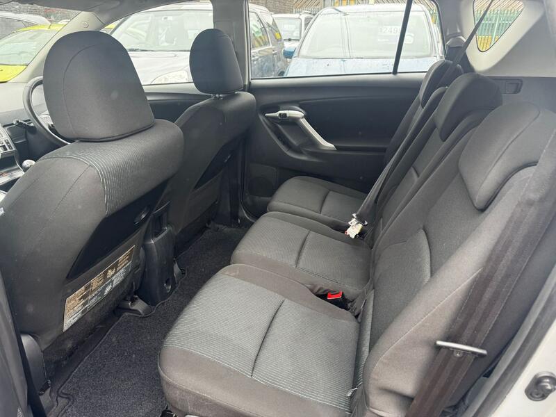 TOYOTA VERSO