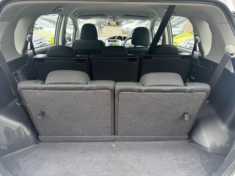 TOYOTA VERSO