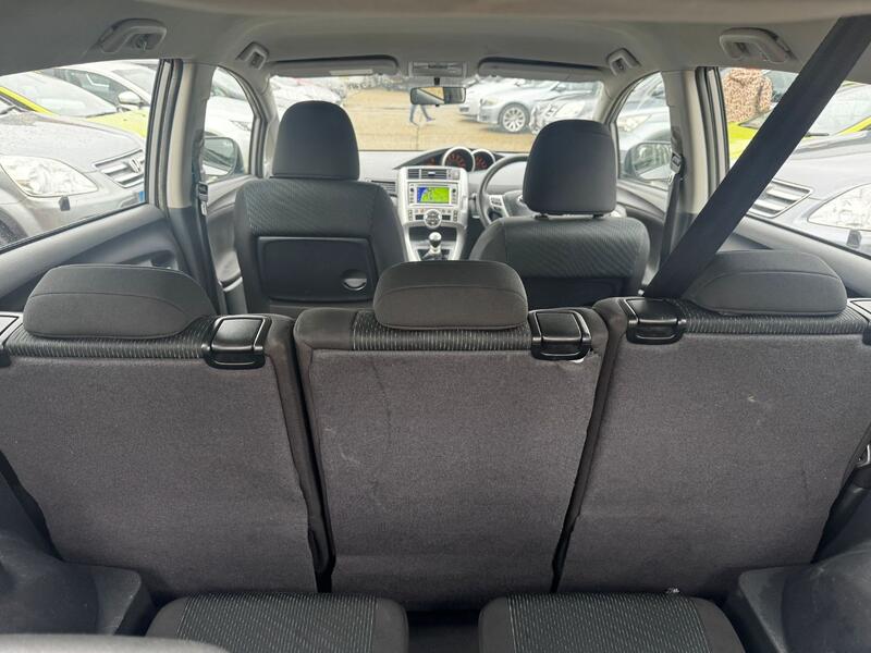 TOYOTA VERSO