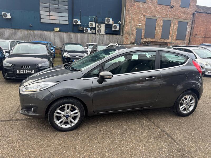 FORD FIESTA