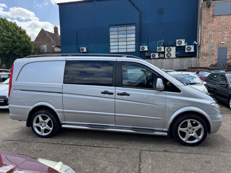 MERCEDES-BENZ VITO