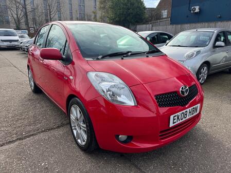 TOYOTA YARIS 1.4 D-4D SR