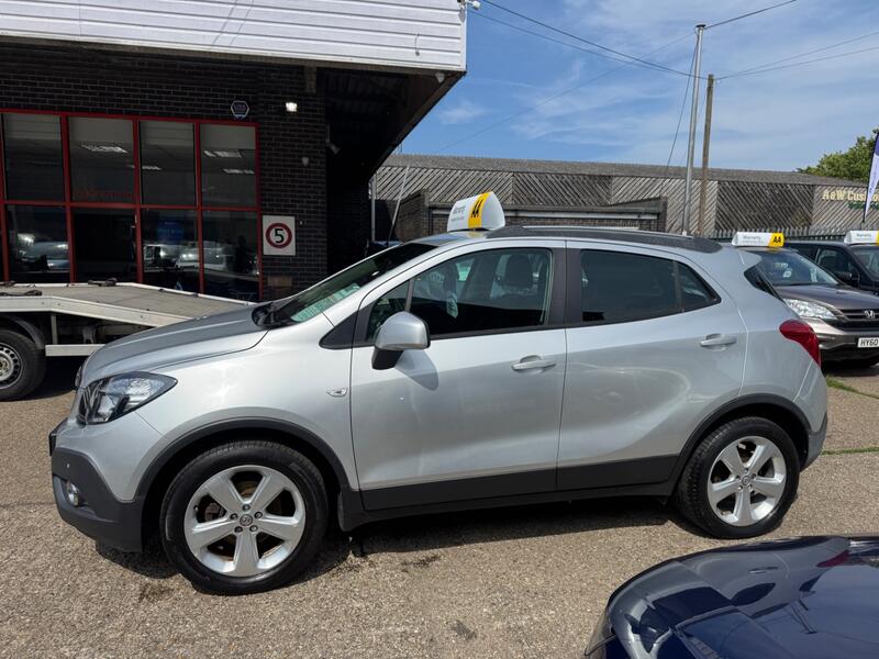 VAUXHALL MOKKA