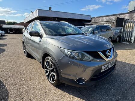 NISSAN QASHQAI 1.6 dCi Tekna