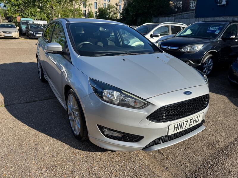 FORD FOCUS 1.5 TDCi ST-Line
