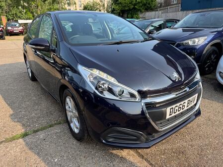 PEUGEOT 208 1.6 BlueHDi Active