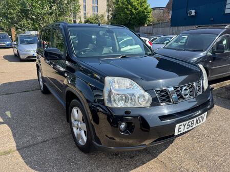 NISSAN X-TRAIL 2.0 dCi Aventura Explorer