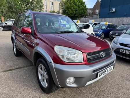 TOYOTA RAV4 2.0 VVT-i XT3