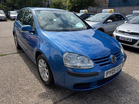 VOLKSWAGEN GOLF 1.9 TDI SE