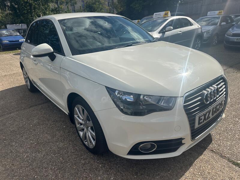 AUDI A1 1.6 TDI Sport
